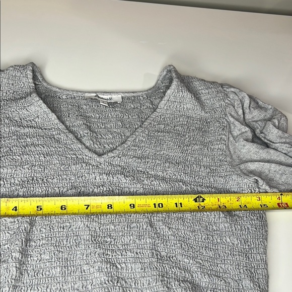 Madewell Wool Blend Gray V-Neck Smocked Top Small - Picture 7 of 8